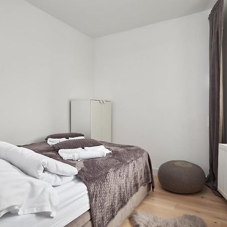 Platinum Apartment - Parking - Klimatyzacja - Winda - Self Check In Вроцлав Екстериор снимка