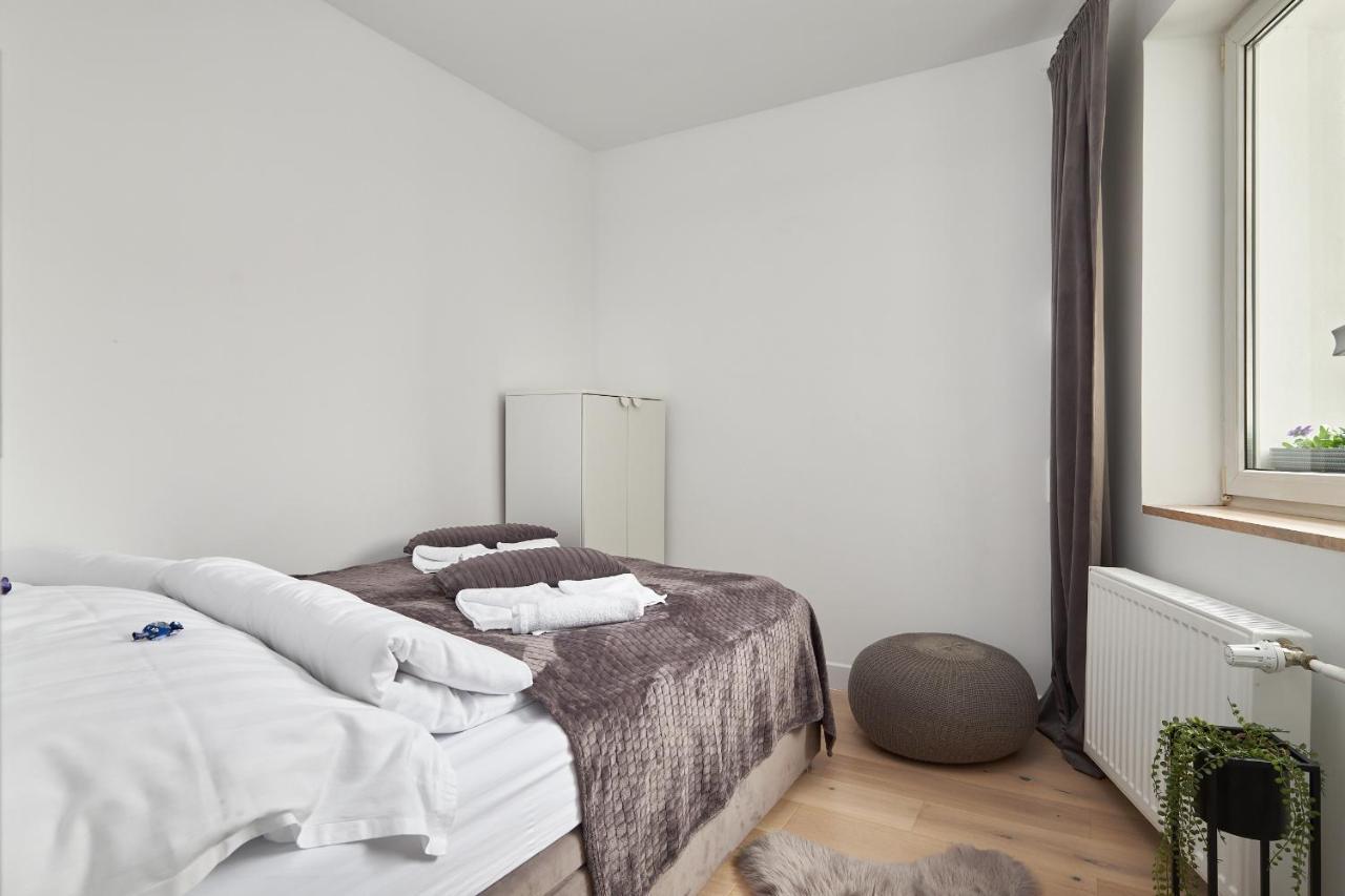 Platinum Apartment - Parking - Klimatyzacja - Winda - Self Check In Вроцлав Екстериор снимка